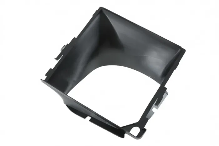 95857564230 Engine Parts Radiator Air Duct for 