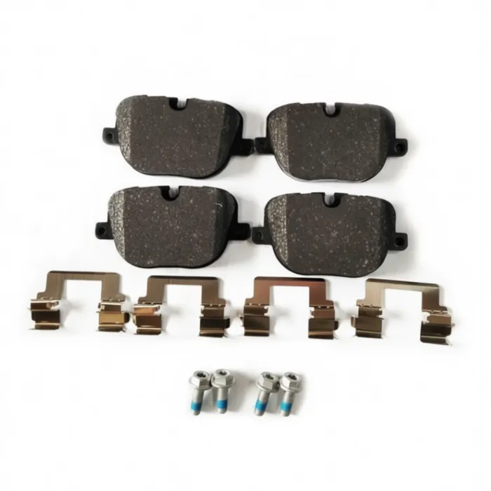 LR015577 Brake Pads for LAND ROVER RANGE ROVER SPORT I (L320), RANGE ROVER III (L322)