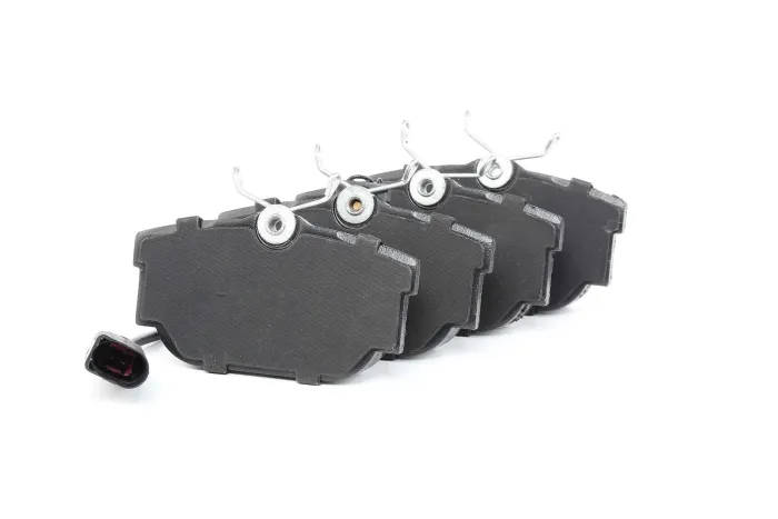 7D0698451J Brake Pads for VW EUROVAN T4 Van (70A, 70H, 7DA, 7DH), CARAVELLE T4 Bus (70B, 70C, 7DB, 7DK, 70J, 70K, 7DC, 7DJ), TRANSPORTER Mk IV Platform/Chassis (70E