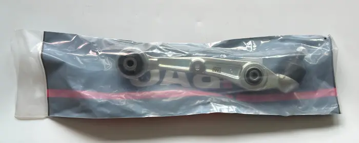 31106878081 Suspension Parts Control Arm / Wishbone for BMW X7 (G07), X6 (G06, F96), iX (I20), X5 (G05, F95)