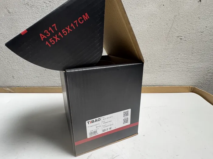 8E0501611 Transmission Parts Wheel Hub for AUDI A6, VW PASSAT, SKODA SUPERB I (3U4), SUPERB I Sedan (3U4)