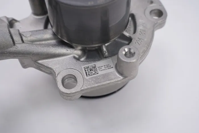 04L121011E Engine Parts Water Pump for AUDI Q2, VW TIGUAN, MAN TGE Van, SEAT LEON Hatchback Van (5F1), SKODA KAROQ (NU7, ND7)