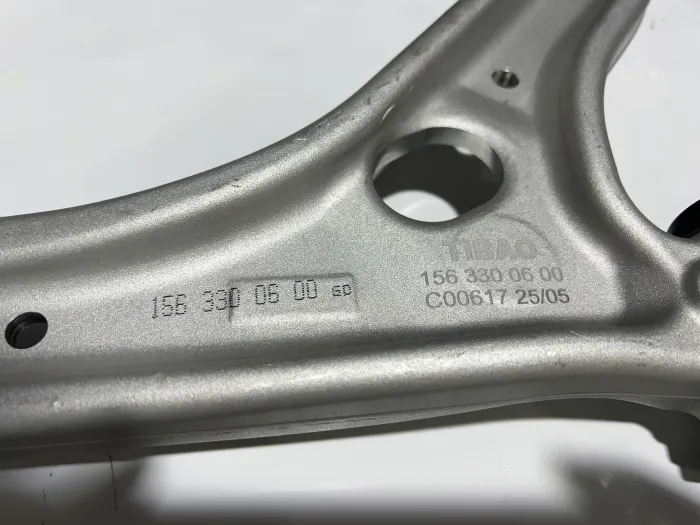 1563300600 Suspension Parts Control Arm for MERCEDES-BENZ GLA-CLASS (X156)