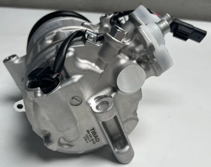 0008303002 Airmatic Compressor for MERCEDES-BENZ GLC (X253), E-CLASS (W212), C-CLASS (W205), SLC (R172), METRIS Tourer (W447), METRIS Van (W447), VITO Dualiner (W447), CLS (C218)