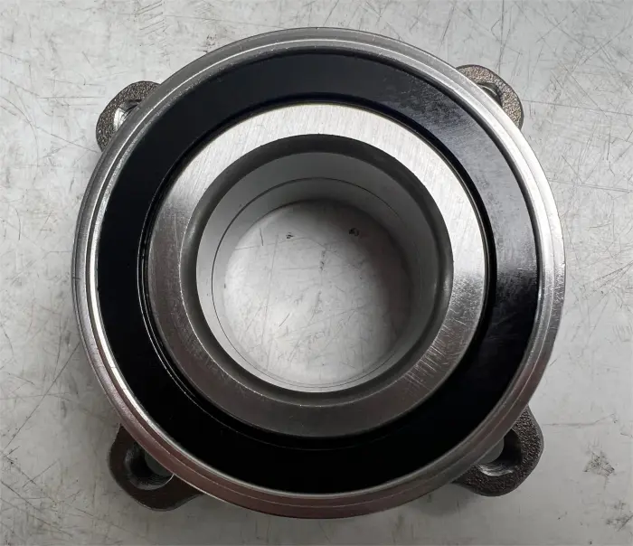 33411095238 Transmission Parts Wheel Hub for BMW 5 Touring (E61), 6 (E63), 7 (E65, E66, E67), X5 (E53)