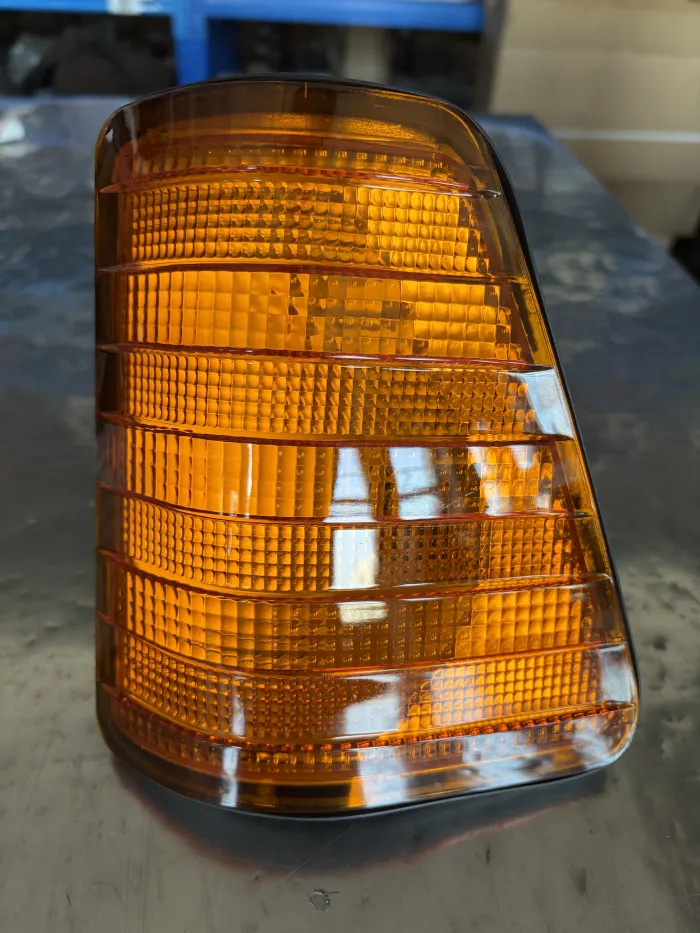 0018226820 Corner Light for MERCEDES-BENZ T1 Platform/Chassis (601), T1 Van (601, 611), T1/TN Van, HENSCHEL 2-t