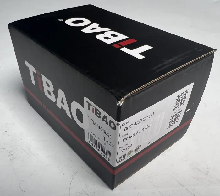 0024202220 Brake Pads for MERCEDES-BENZ C-CLASS (W202)