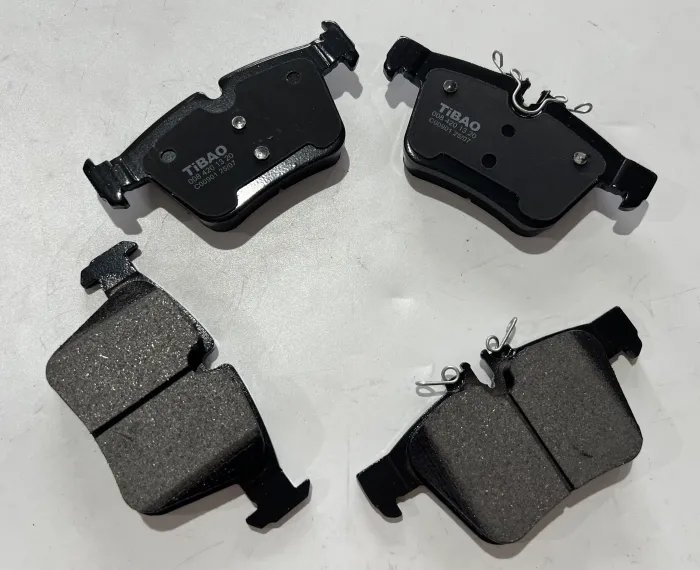 0084201320 Brake Pads for MERCEDES-BENZ C-CLASS (W205)