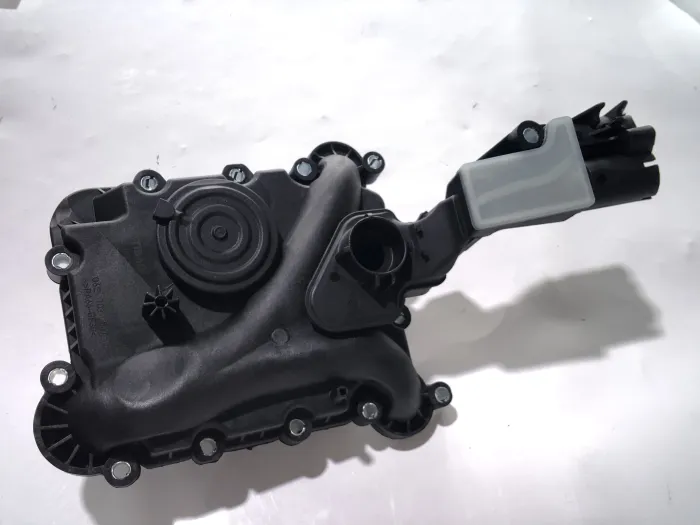 06E103547AD Vapour Separator for AUDI Q7 (4MB, 4MG), A6 C7 Avant (4G5, 4GD), A7 / S7 Sportback (4GA, 4GF), A4 / S4 B8 (8K2), A5 / S5 Convertible (8F7), A8 / S8 D4 (4H2, 4H8, 4HC, 4HL)