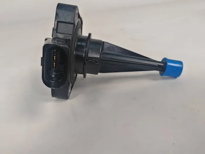 04E907660C Oil Level Sensor for AUDI A3, VW CADDY, SEAT ALHAMBRA VAN (711), SKODA RAPID (NH3, NK3, NK6)