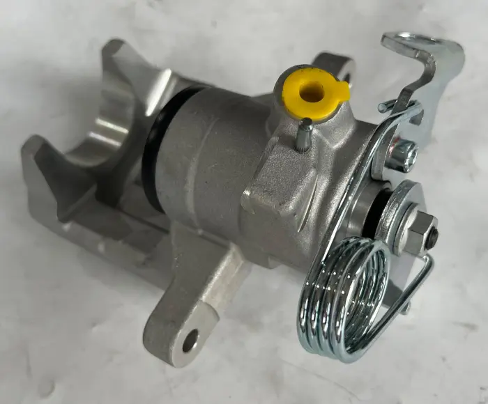 8E0615424 Brake Caliper for AUDI A6, VW PASSAT, SKODA SUPERB I (3U4), SUPERB I Sedan (3U4)