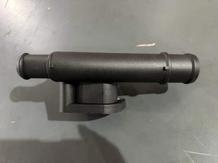 038121132C Engine Parts  Coolant Flange for AUDI A2, VW FOX, SEAT LEON (1M1), SKODA OCTAVIA I (1U2)