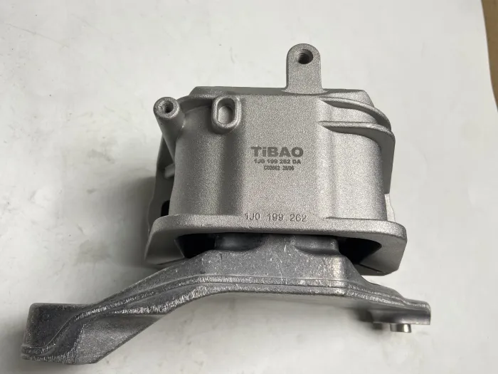 1J0199262DA Engine Parts Engine Mount for VW BEETLE Convertible (1Y7), PASSAT B7 (A32, A33), BORA V (1K2), GOLF VI Estate (AJ5)