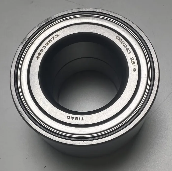 701407625 Transmission Parts Wheel Bearing for VW EUROVAN T4 Van (70A, 70H, 7DA, 7DH), TRANSPORTER Mk IV Platform/Chassis (70E, CARAVELLE T4 Bus (70B, 70C, 7DB, 7DK, 70J, 70K, 7DC, 7DJ)