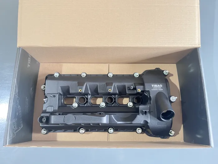 LR041685 Детали двигателя Крышка клапана двигателя для LAND ROVER RANGE ROVER SPORT II (L494), RANGE ROVER VELAR (L560), DISCOVERY V (L462), RANGE ROVER IV (L405)