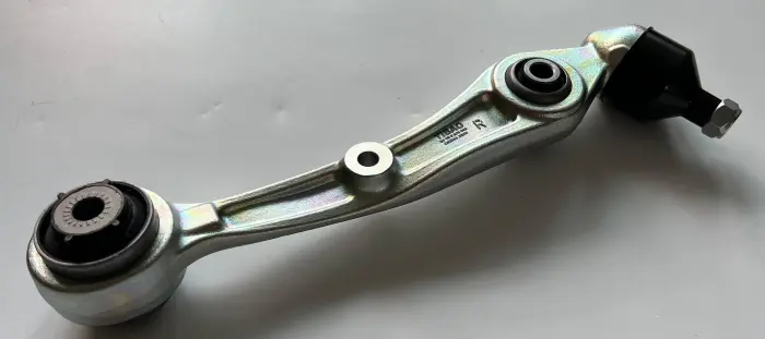 31106878082 Suspension Parts Control Arm / Wishbone for BMW X7 (G07), X6 (G06, F96), iX (I20), X5 (G05, F95)