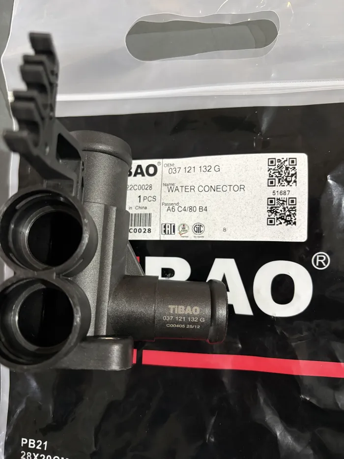 037121132G Engine Parts  Coolant Flange for AUDI A6, SEAT TOLEDO I (1L2), TOLEDO   (1L2)