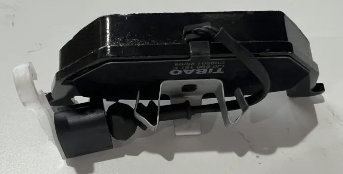 1J0698151E Brake Pads for AUDI A3, VW BEETLE, SEAT ALTEA XL (5P5, 5P8), SKODA PRAKTIK (5J7), ROOMSTER (5J7)