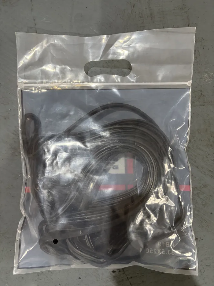 047103483 Engine Parts Valve Cover Gasket for VW AMAROK, SEAT AROSA (6H1), SKODA FABIA I Praktik (6Y5)