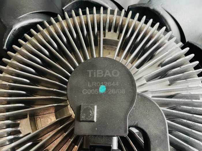 LR012644 Engine Parts Radiator Fan for LAND ROVER RANGE ROVER SPORT II (L494), RANGE ROVER IV (L405), DISCOVERY V (L462), DISCOVERY IV (L319), RANGE ROVER SPORT I (L320), RANGE ROVER III (L322)