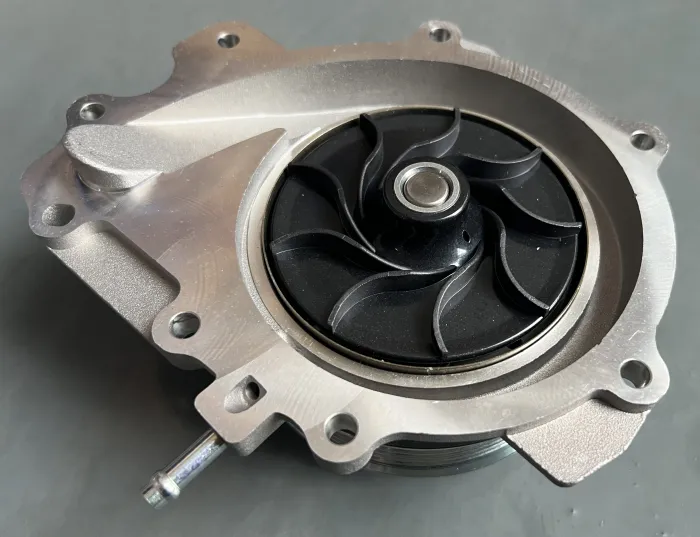 6512004701 Engine Parts Water Pump for MERCEDES-BENZ C-CLASS (W204), GLC (X253), SLC (R172), E-CLASS (W212), CLS (C218), S-CLASS (W222, V222, X222), GLK-CLASS (X204), SLK (R172)