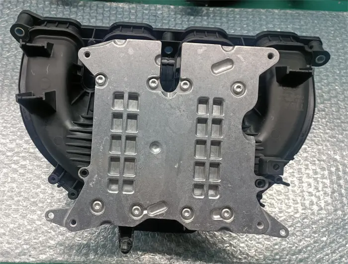 11617588126 Intake Manifold Module for BMW X5 (F15, F85), 2 Coupe (F22, F87), 4 Coupe (F32, F82), X3 (F25), X4 (F26), 3 (F30, F80), 5 Touring (F11), Z4 Roadster (E89), X1 (E84), 1 (F21)