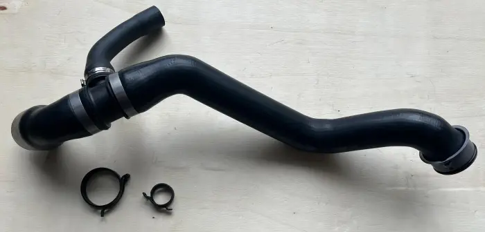 1645010582 Engine Parts Cooling Water Pipe for MERCEDES-BENZ M-CLASS (W164)