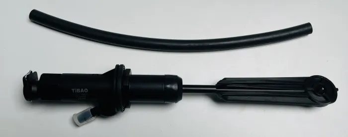 8200019600 Transmission Parts Clutch Master Cylinder for RENAULT LAGUNA II (BG0/1_), LAGUNA II Grandtour (KG0/1_)