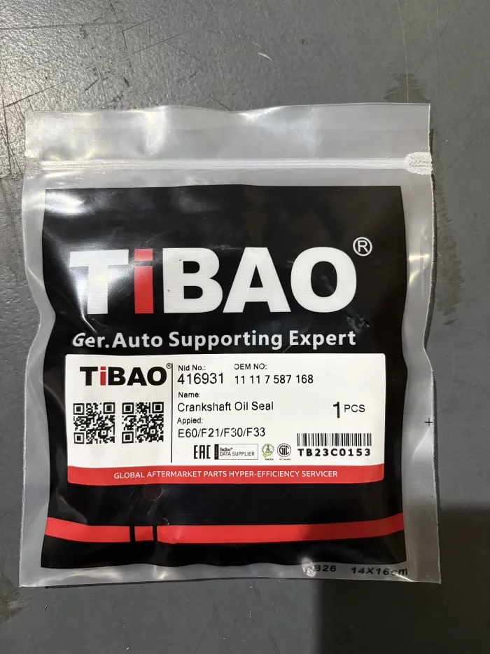11117587168 Engine Parts Crankshaft Oil Seal for BMW X4 (F26), 2 Coupe (F22, F87), X6 (E71, E72), 3 Coupe (E92), X3 (F25), 4 Coupe (F32, F82), X5 (E70), Z4 Roadster (E89), 1 Coupe (E82), 6 Coupe (F13), 5 (E60)