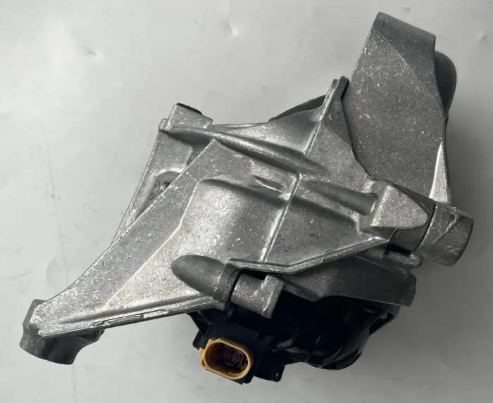 4M0199371M Engine Parts Engine Mount for AUDI Q5 (FYB, FYG)