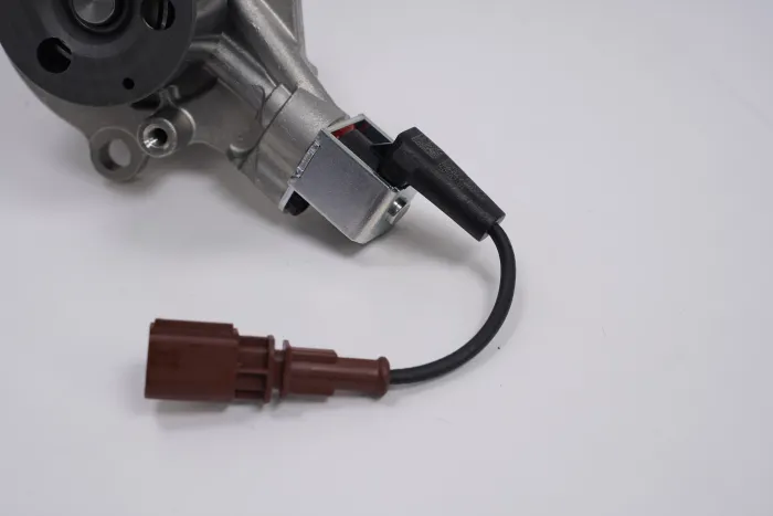 04L121011E Engine Parts Water Pump for AUDI Q2, VW TIGUAN, MAN TGE Van, SEAT LEON Hatchback Van (5F1), SKODA KAROQ (NU7, ND7)