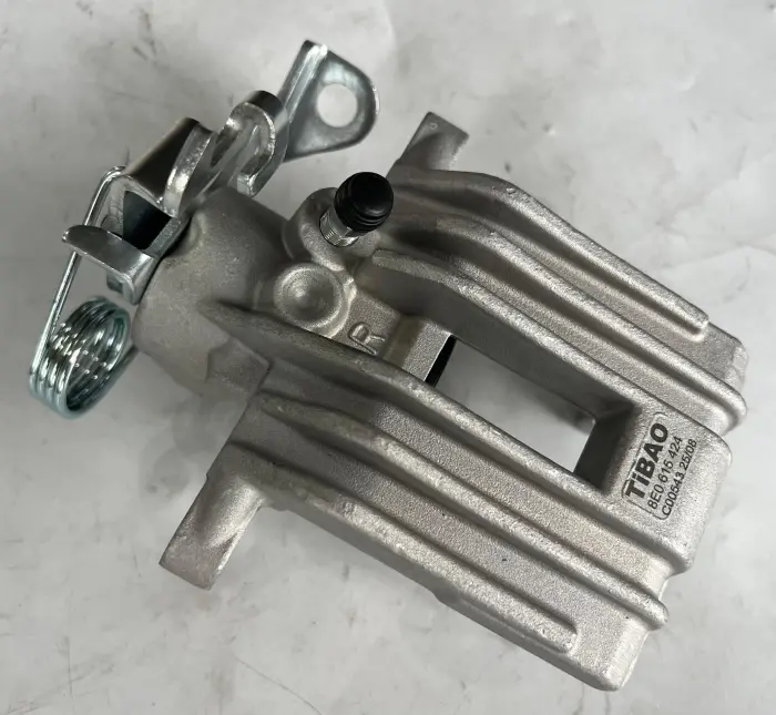 8E0615424 Brake Caliper for AUDI A6, VW PASSAT, SKODA SUPERB I (3U4), SUPERB I Sedan (3U4)