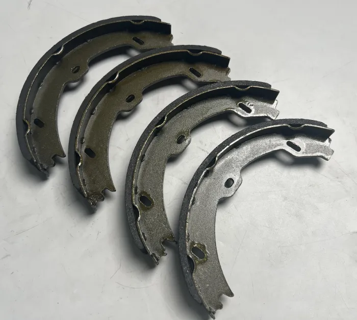 2304200320 Brake Shoe Set for MERCEDES-BENZ CLS (C219), E-CLASS (W211), SL (R230)