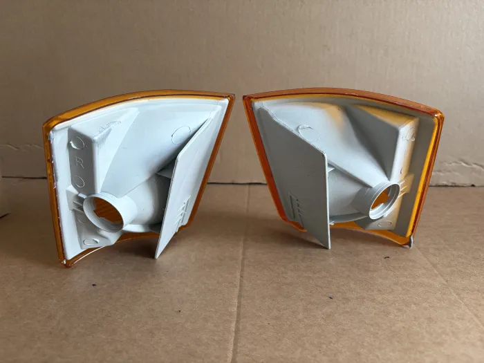 701953050 Corner Light for VW EUROVAN T4 Van (70A, 70H, 7DA, 7DH), TRANSPORTER Mk IV Platform/Chassis (70E, CARAVELLE T4 Bus (70B, 70C, 7DB, 7DK, 70J, 70K, 7DC, 7DJ)