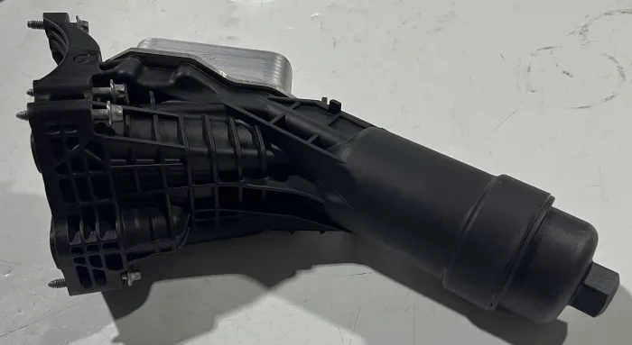 11428580414 Engine Parts Oil Filter Housing for 