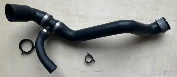 1645010582 Engine Parts Cooling Water Pipe for MERCEDES-BENZ M-CLASS (W164)