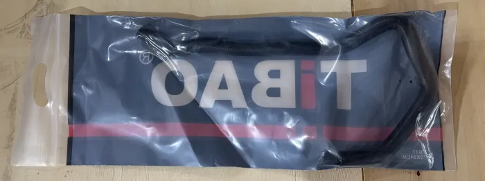 11537581872 Engine Parts Cooling Water Pipe for BMW 5 (F10), 7 (F01, F02, F03, F04)