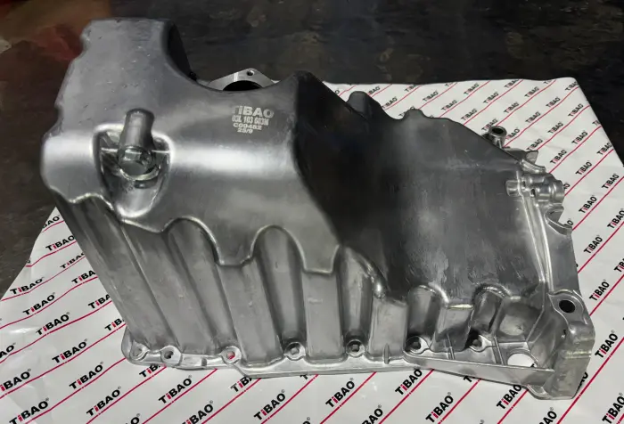 03L103603M Engine Parts Oil Pan for VW AMAROK (2HA, 2HB, S1B, S6B, S7A, S7B)