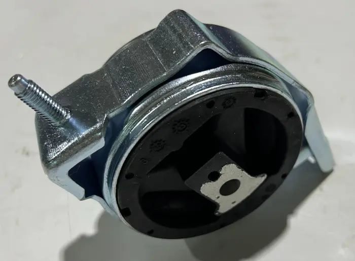 1682401218 Engine Parts Engine Mount for MERCEDES-BENZ VANEO (414), A-CLASS (W168)