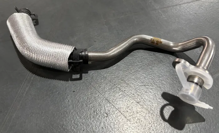 11537600591 Engine Parts Fuel Hose for 