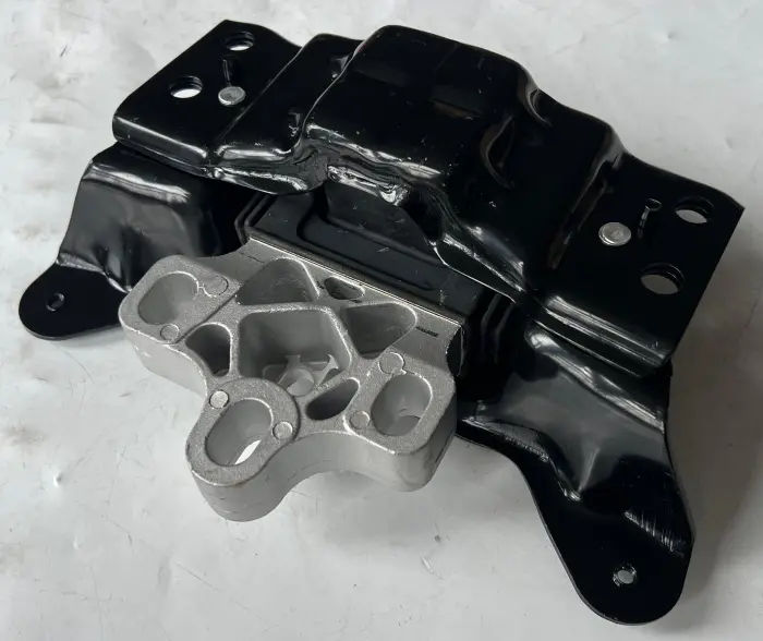 5Q0199555T Transmission Parts Transmission Mount for AUDI A3, VW ARTEON, CUPRA FORMENTOR (KM7), SEAT LEON Hatchback Van (5F1), SKODA SUPERB III (3V3)