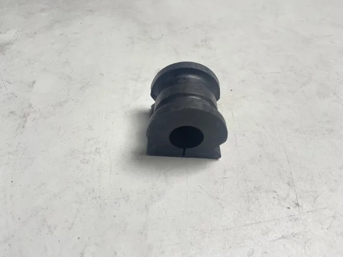 6Q0411314M Suspension Parts Stabilizer Bushing for AUDI A1, VW GOL, SEAT IBIZA IV SC (6J1, 6P5), IBIZA Mk IV SC (6J1, 6P5), SKODA FABIA II (542), FABIA II (5J, 542)