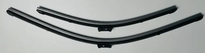 5G1998002 Wiper Blade for AUDI A3, VW GOLF, ALFA ROMEO STELVIO (949_), CUPRA LEON (KL1), SEAT ATECA (KH7, KHP), SKODA SUPERB III Estate (3V5)