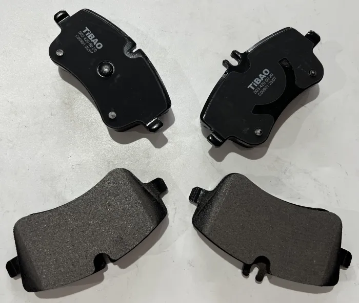 0034206020 Brake Pads for MERCEDES-BENZ CLC-CLASS (CL203), SLK (R171), CLK (C209), C-CLASS (W203)