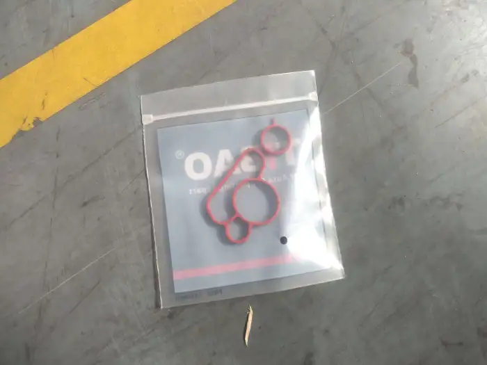 06J115441B Engine Parts Gasket，oil Cooler for AUDI Q5, VW CARAVELLE, SEAT EXEO (3R2), SKODA SUPERB II Estate (3T5)