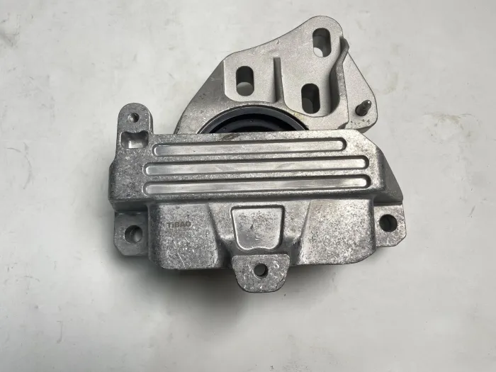 2472403100 Transmission Parts Transmission Mount for MERCEDES-BENZ GLA (H247), GLB (X247), A-CLASS (W177), CLA (C118), B-CLASS Sports Tourer (W247)