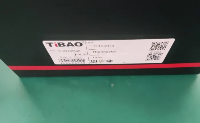 LR105974 Engine Parts Thermostat for 