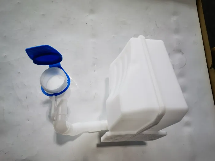 1K0955453S Wash Water Reservoir for AUDI A3, VW GOLF, SEAT ALTEA XL (5P5, 5P8), SKODA OCTAVIA II Combi (1Z5)
