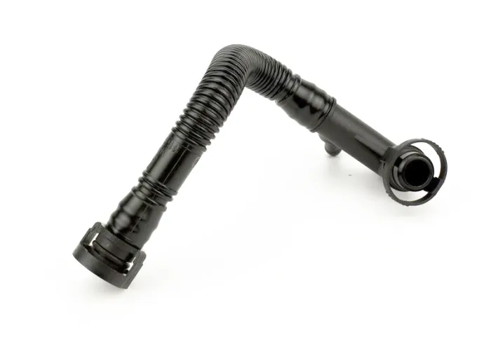 11611440317 Engine Parts Breather Hose for BMW 3 (E46), Z3 Roadster (E36), 5 (E39), 7 (E38)