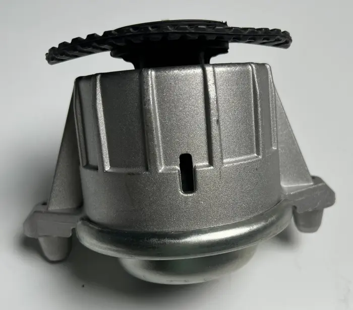 2042404217 Engine Parts Engine Mount for MERCEDES-BENZ C-CLASS (W204), E-CLASS (W212)